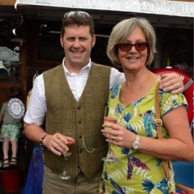 Sue & Reg, Owners of Shepherds Retreat